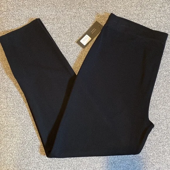 NWT Misook Black Pants with zippered ankles - Picture 2 of 7